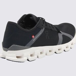 On could x4 all day sneaker